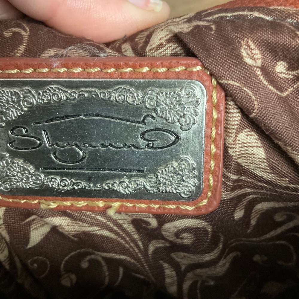Charming Shyanne Cutout Western Crossbody Bag Purse - Picture 7 of 7
